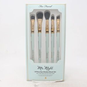 Too Faced Mr. Right Eye Makeup Brush Set (5-piece + Bonus Concealer Brush)